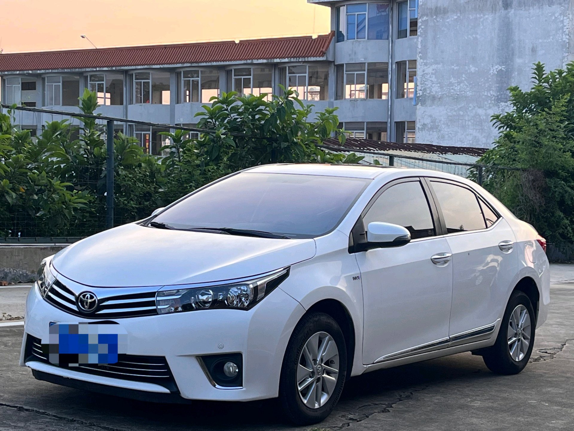 Toyota Corolla 2015 car image 