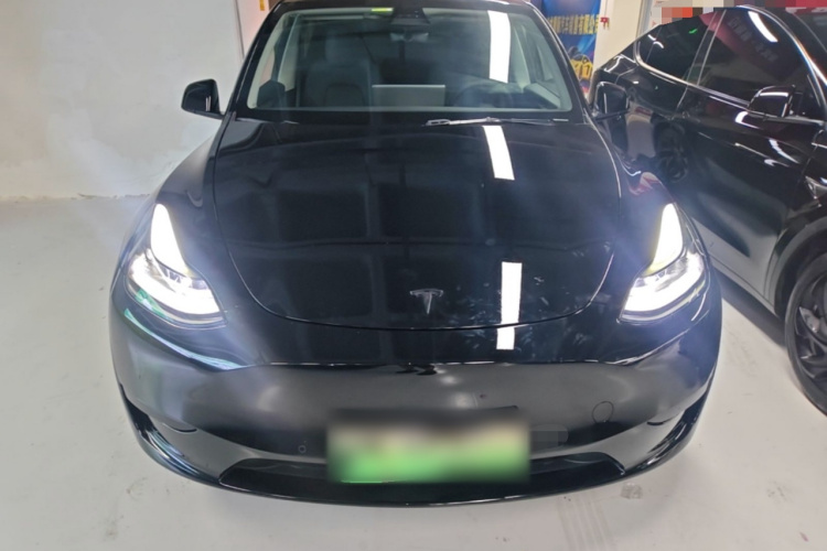 Tesla Model Y 2022 #3 Tesla Model Y 2022 car image #3