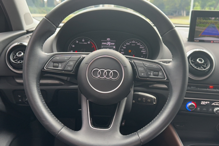 Audi A3 2018 #14 Audi A3 2018 car image #14