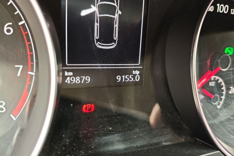 Volkswagen Golf 2017 car image #8