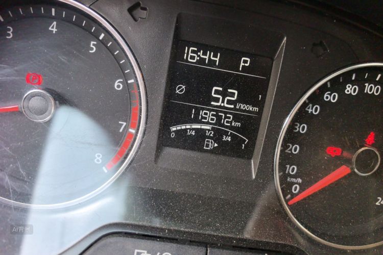 Volkswagen Polo 2016 #14 Volkswagen Polo 2016 car image #14