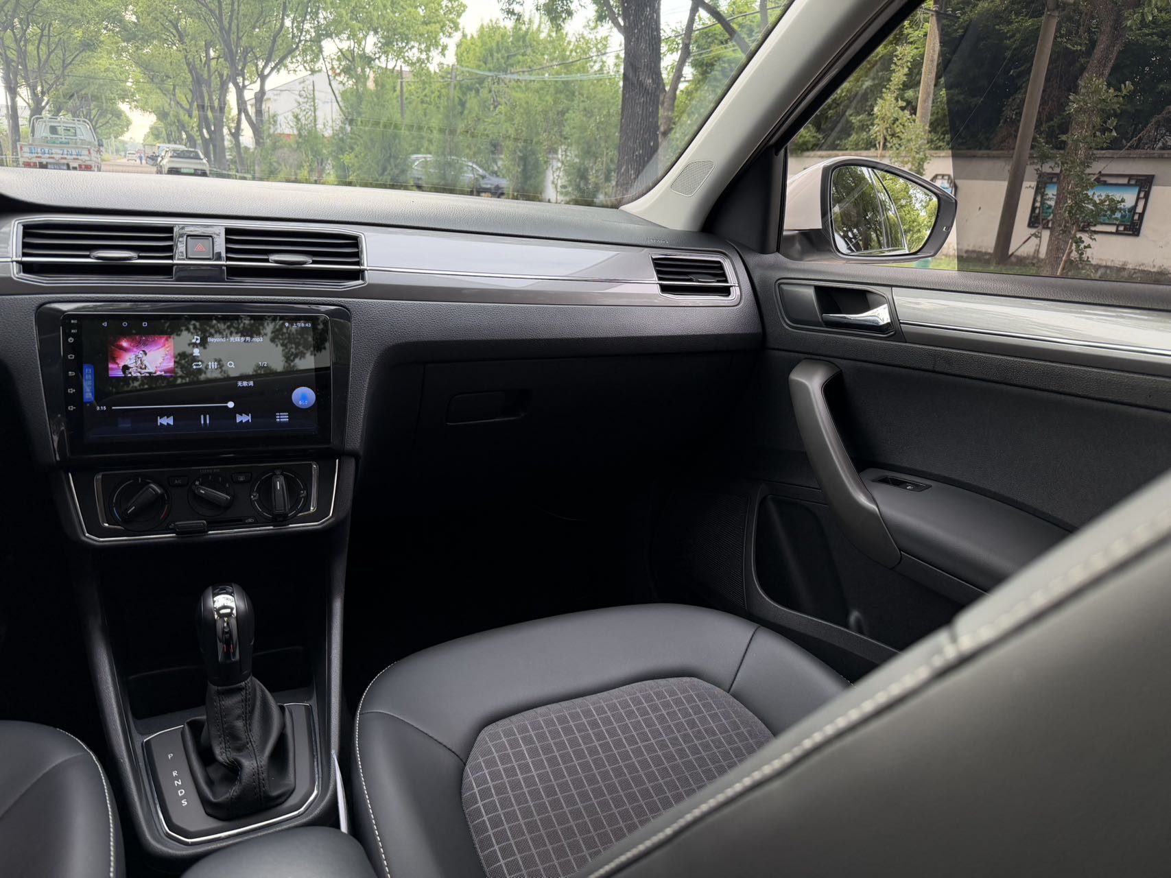 Volkswagen Santana 2017 #10 Volkswagen Santana 2017 car image #10