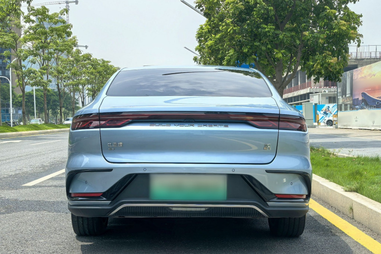 BYD Han 2023 #9 BYD Han 2023 car image #9