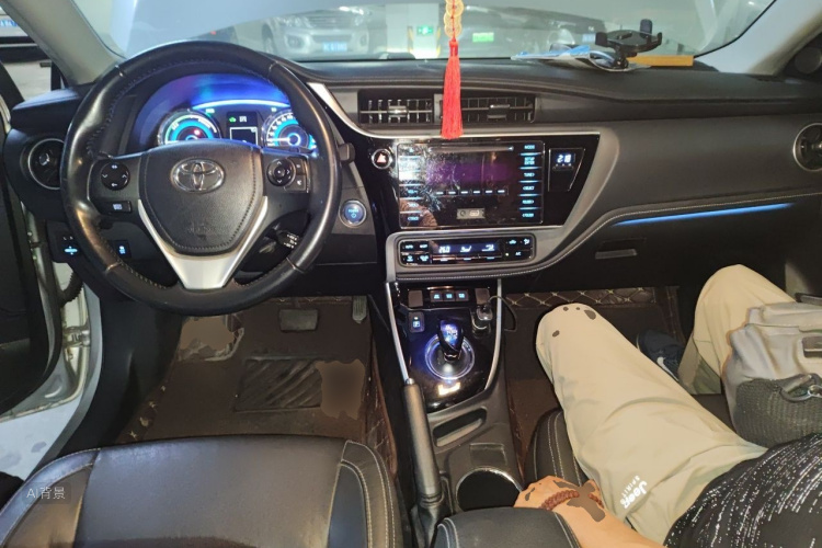 Toyota Corolla 2017 #11 Toyota Corolla 2017 car image #11