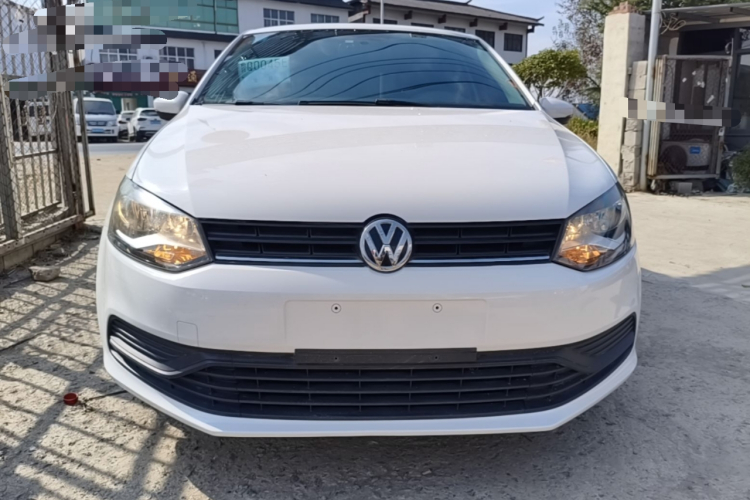 Volkswagen Polo 2017 car image #3