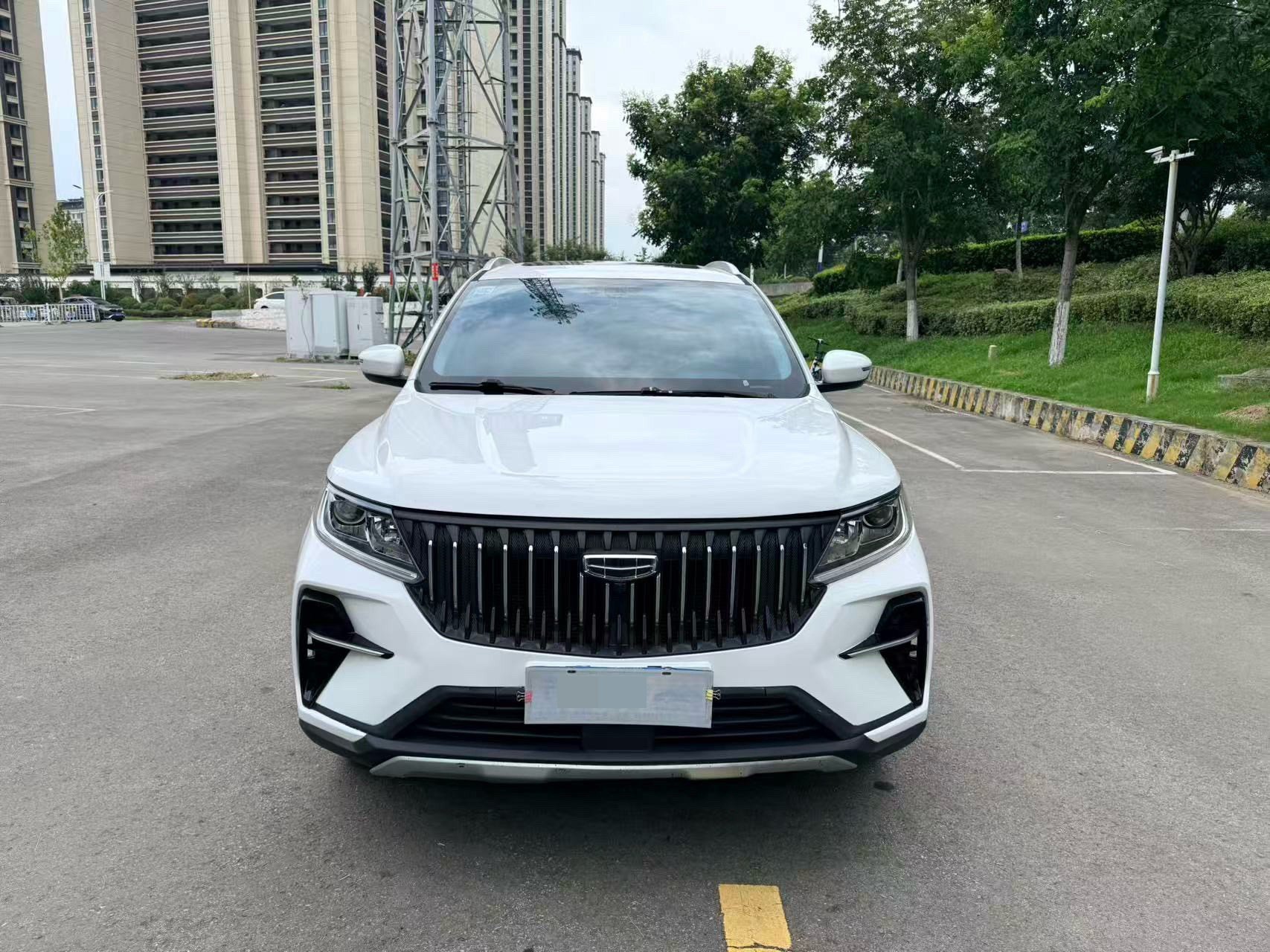 GEELY Vision X6 2022 car image #2