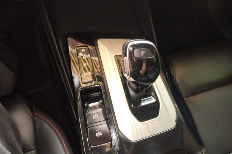 MG 5 2022 image de voiture #14