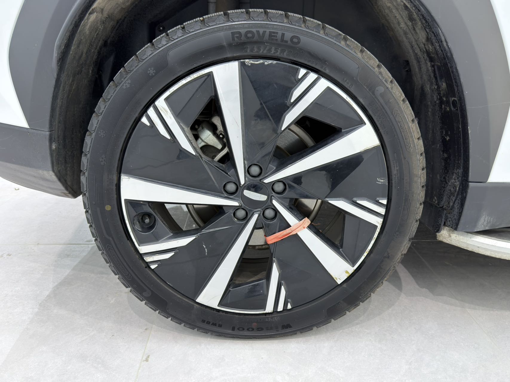 GEELY Boyue L 2023 car image #15