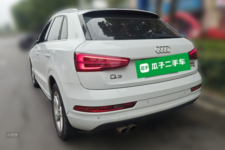 Audi Q3 2017 car image #5