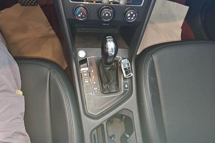 Volkswagen Tharu 2019 #14 Volkswagen Tharu 2019 car image #14