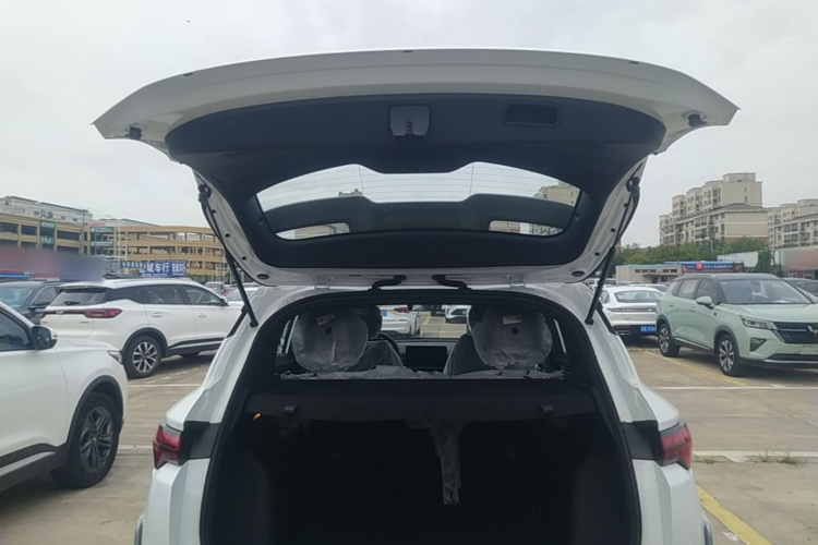 GEELY Coolray 2026 #19 GEELY Coolray 2026 изображение автомобиля #19