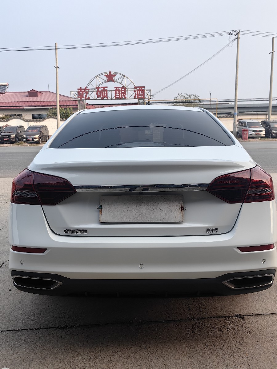 GEELY Emgrand 2021 #4 GEELY Emgrand 2021 car image #4
