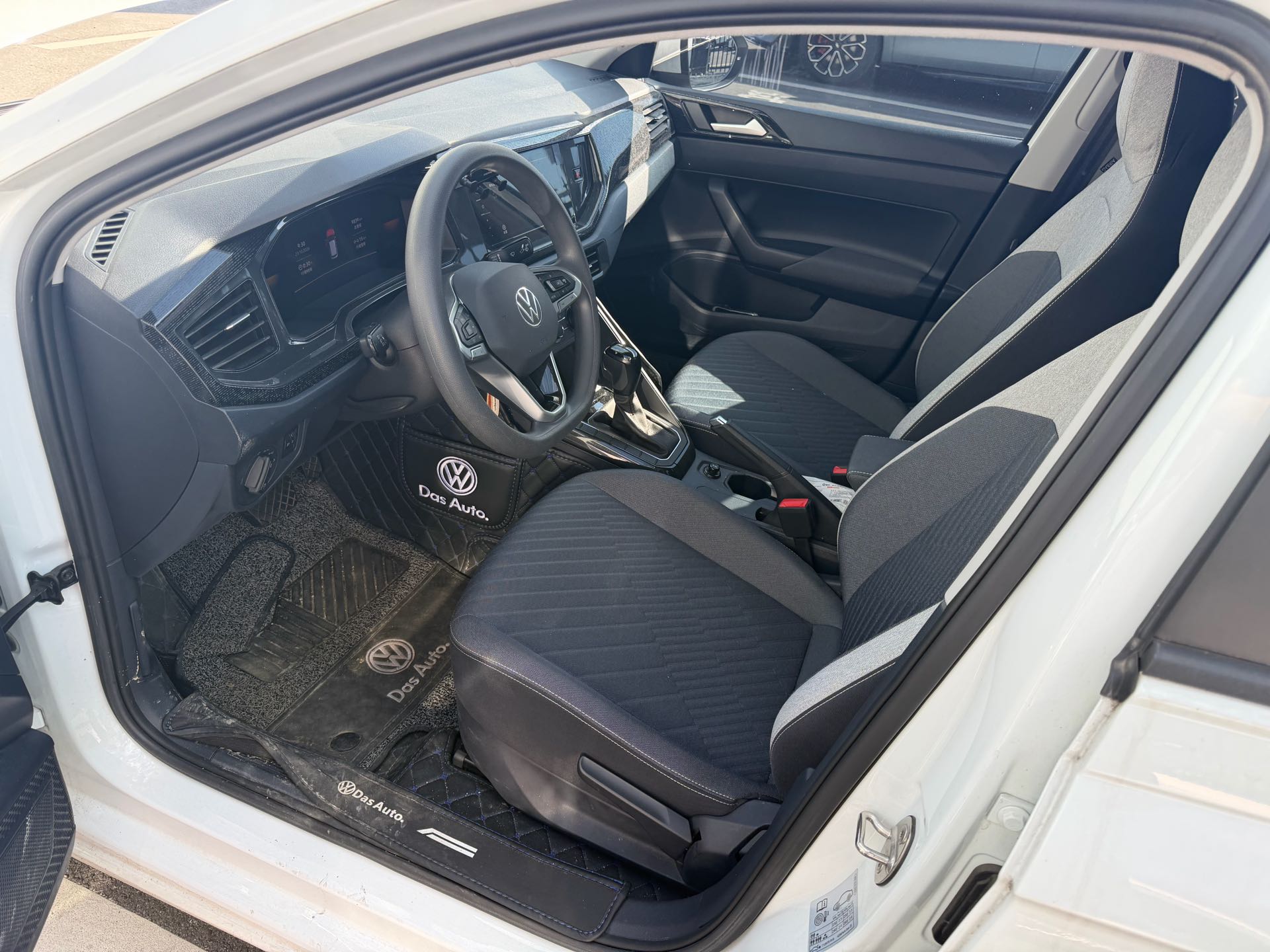 Volkswagen Lavida 2023 #5 Volkswagen Lavida 2023 car image #5
