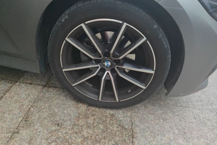 BMW 3 Series 2020 #9 BMW 3 Series 2020 car image #9
