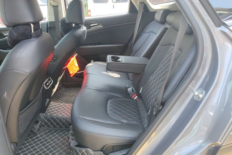 Kia Sportage 2022 car image #13
