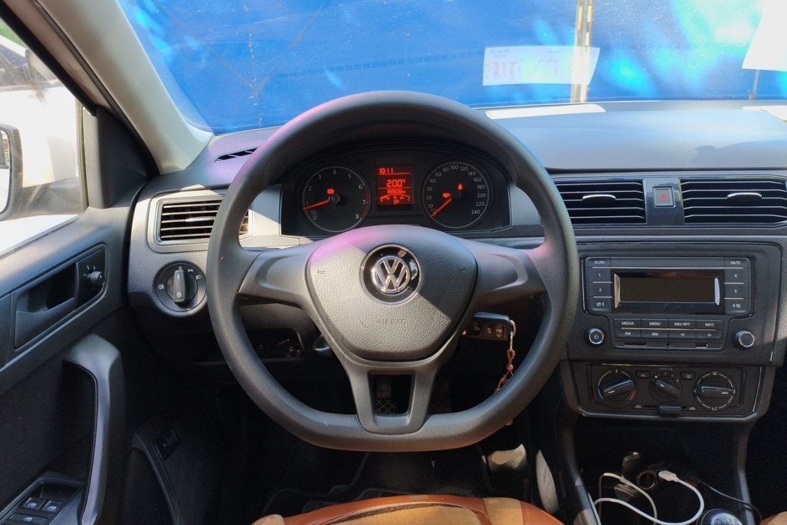 Volkswagen Santana 2016 #22 Volkswagen Santana 2016 car image #22