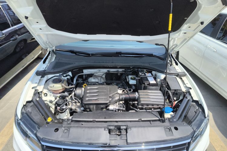 Volkswagen Bora 2021 изображение автомобиля #20