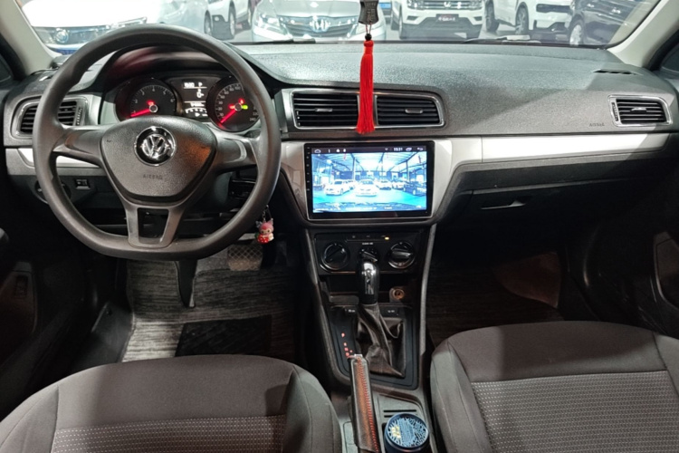 Volkswagen Lavida 2017 car image #10