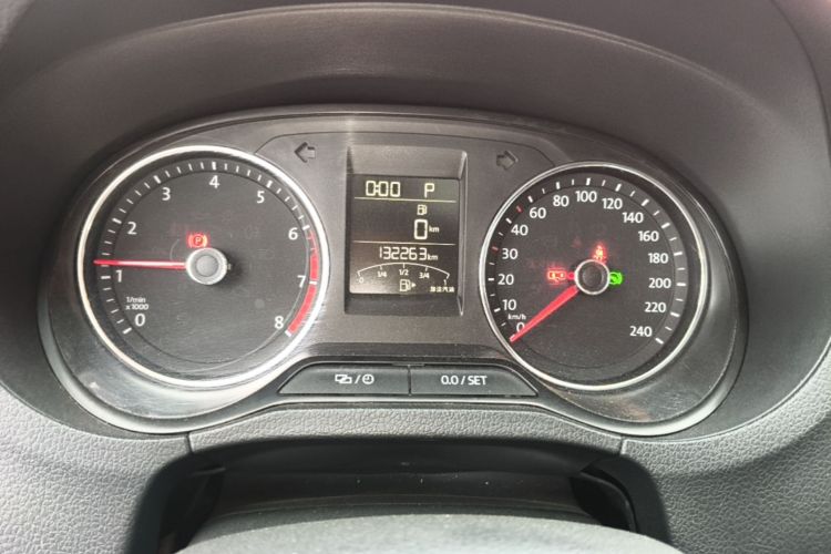 Volkswagen Polo 2017 #12 Volkswagen Polo 2017 car image #12