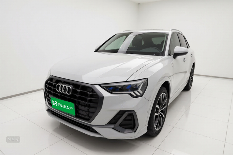 Audi Q3 2023 #2 Audi Q3 2023 car image #2