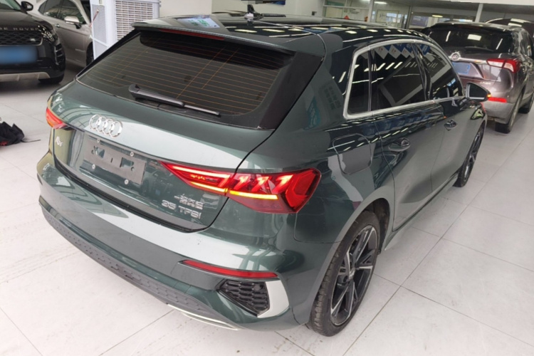 Audi A3 2021 car image #5