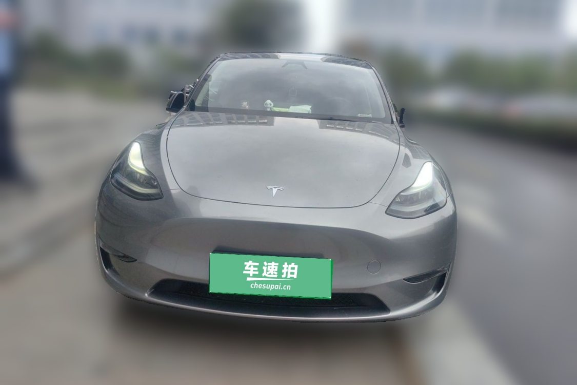 Tesla Model Y 2024 car image #5