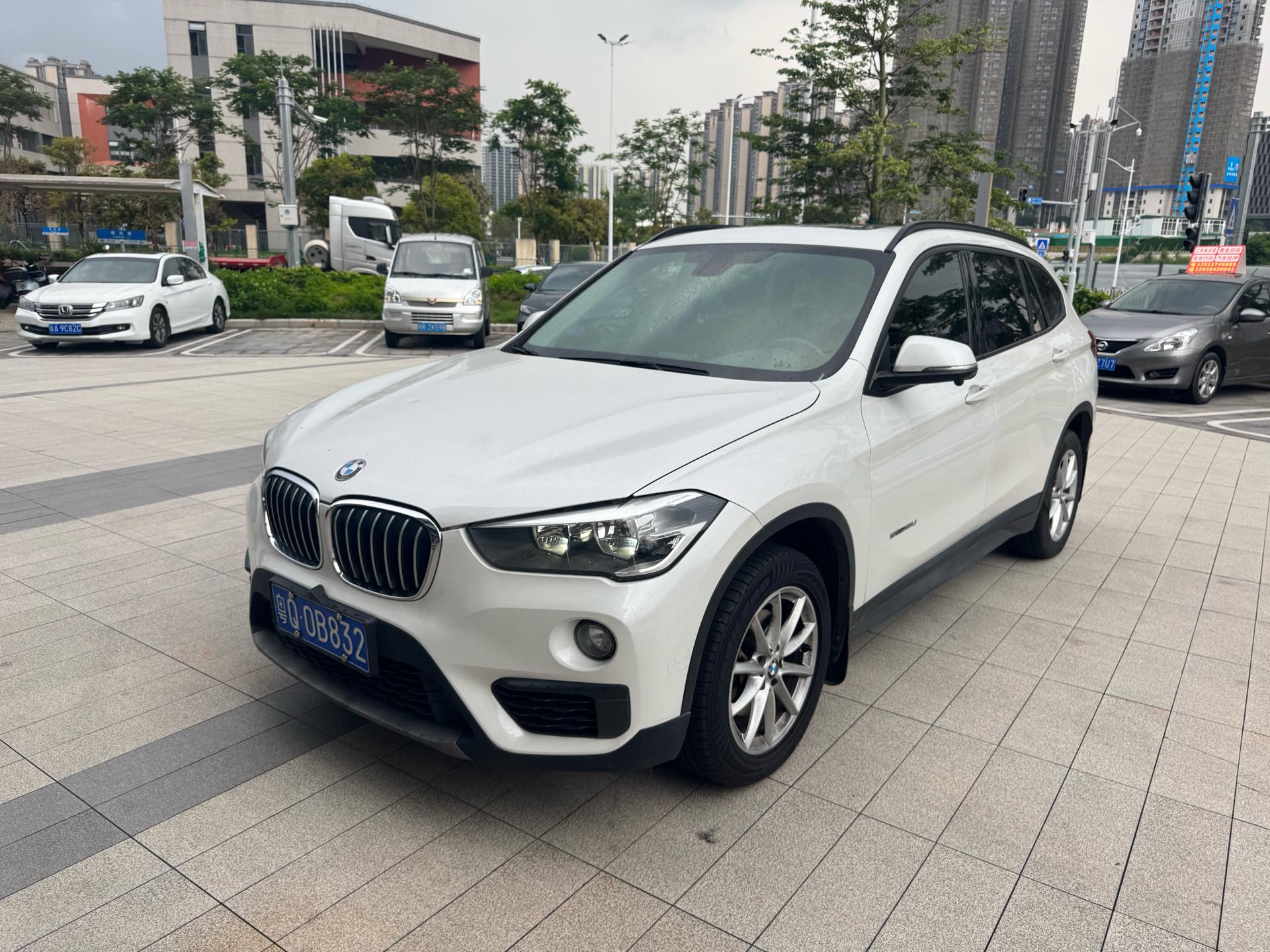 BMW X1 2018 BMW X1 2018 car image