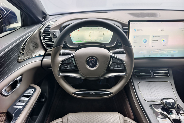 BYD Han 2022 car image #16