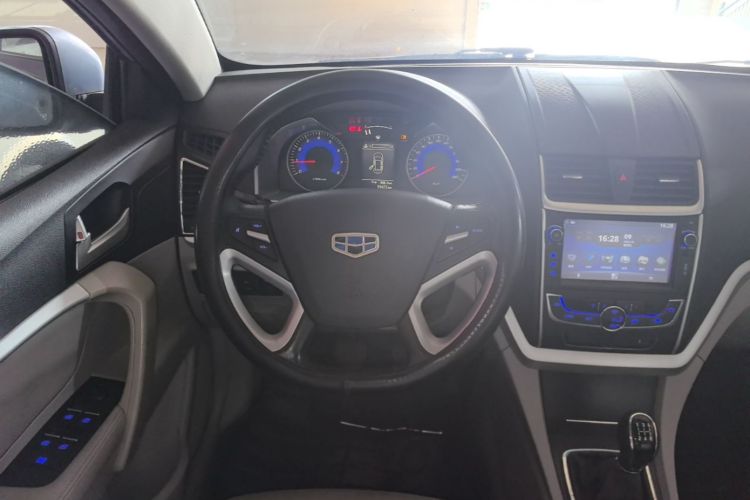 GEELY Emgrand 2015 #11 GEELY Emgrand 2015 car image #11