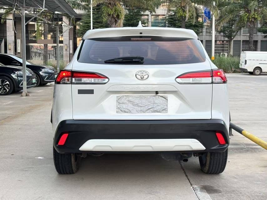 Toyota Corolla Cross 2023 #8 Toyota Corolla Cross 2023 car image #8