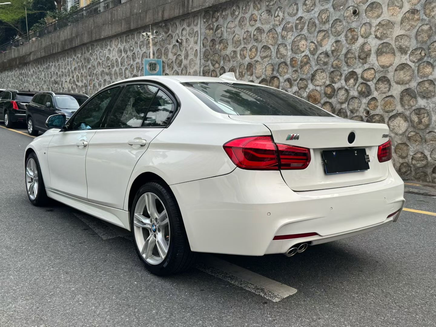 BMW 3 Series 2018 image de voiture #11