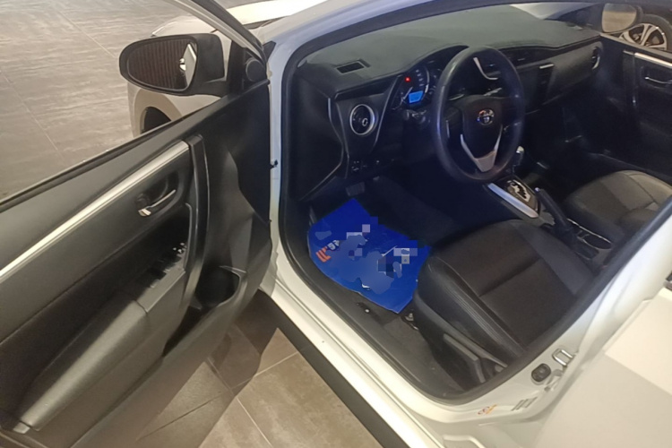 Toyota Corolla 2019 car image #16
