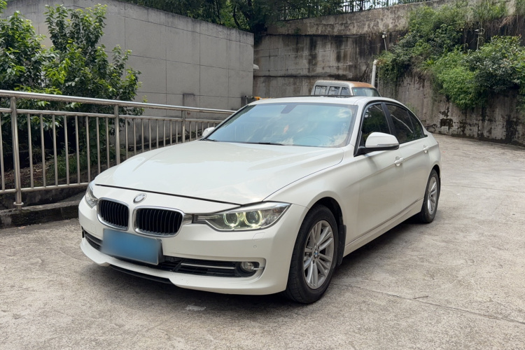 BMW 3 Series 2015 car image #4