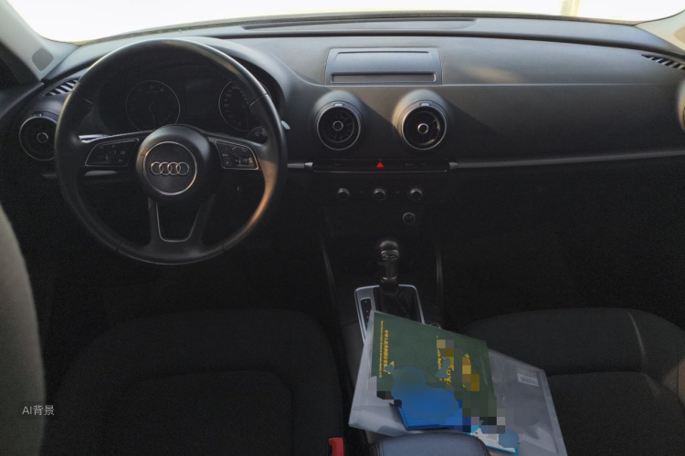 Audi A3 2018 car image #11