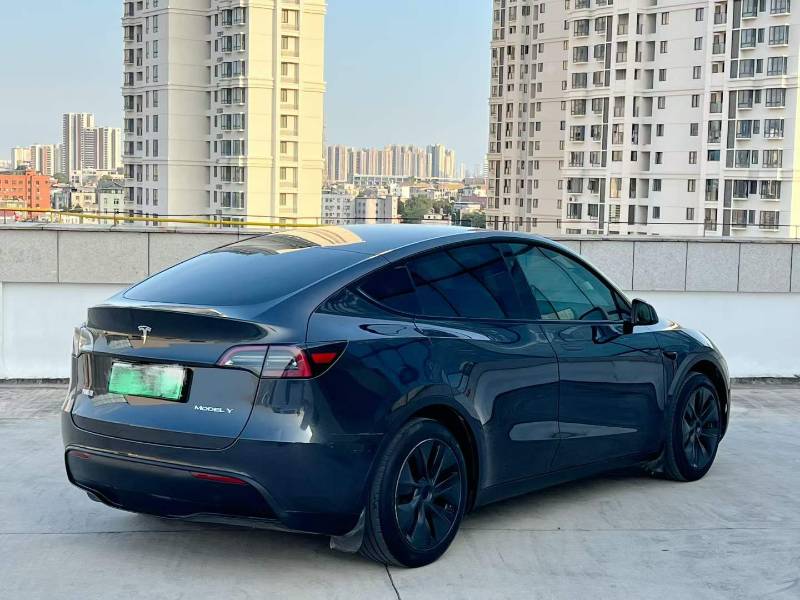 Tesla Model Y 2024 #4 Tesla Model Y 2024 imagen de coche #4