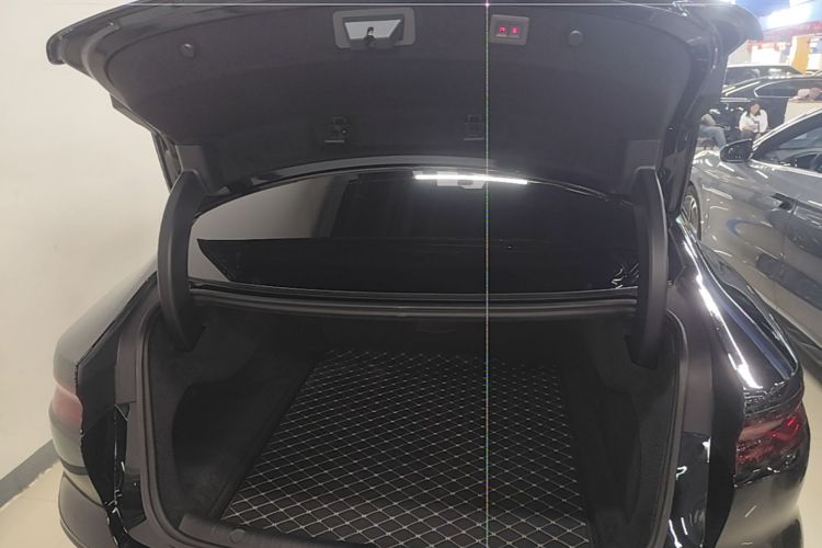 BYD Han 2023 #21 BYD Han 2023 car image #21