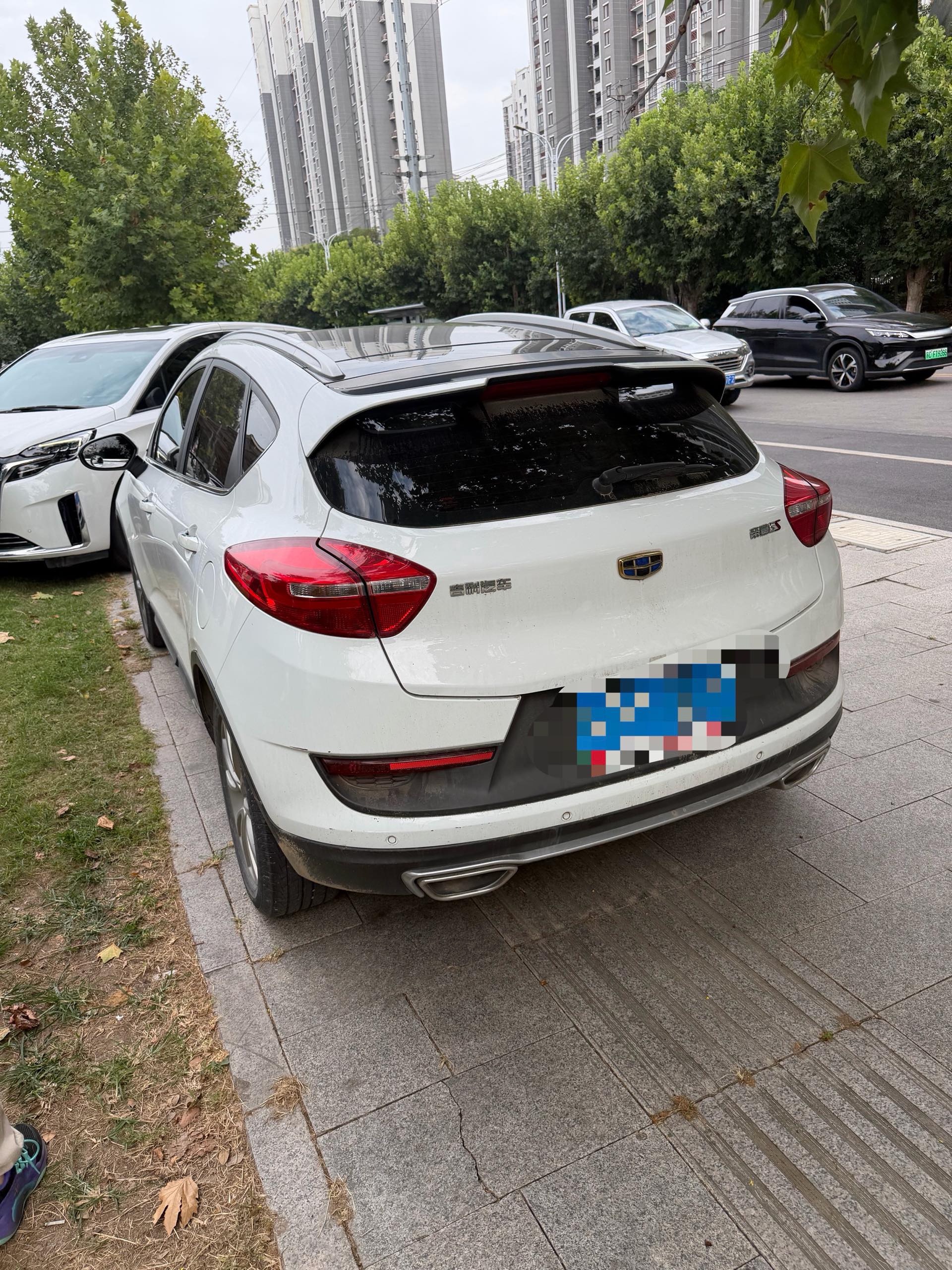 GEELY Emgrand GS 2019 car image #4
