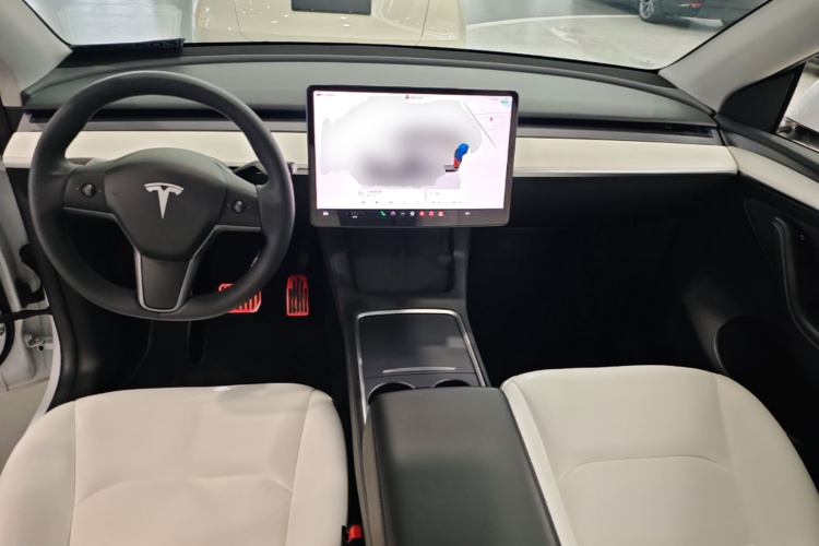 Tesla Model Y 2023 #10 Tesla Model Y 2023 immagine di auto #10