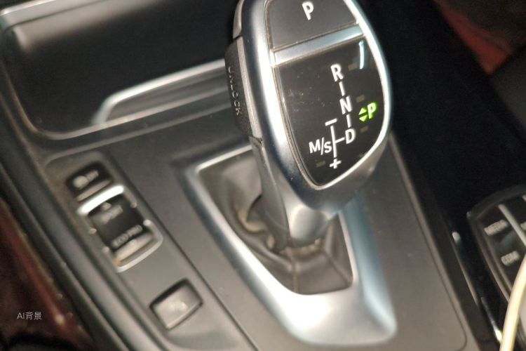 BMW 3 Series 2017 #16 BMW 3 Series 2017 car image #16