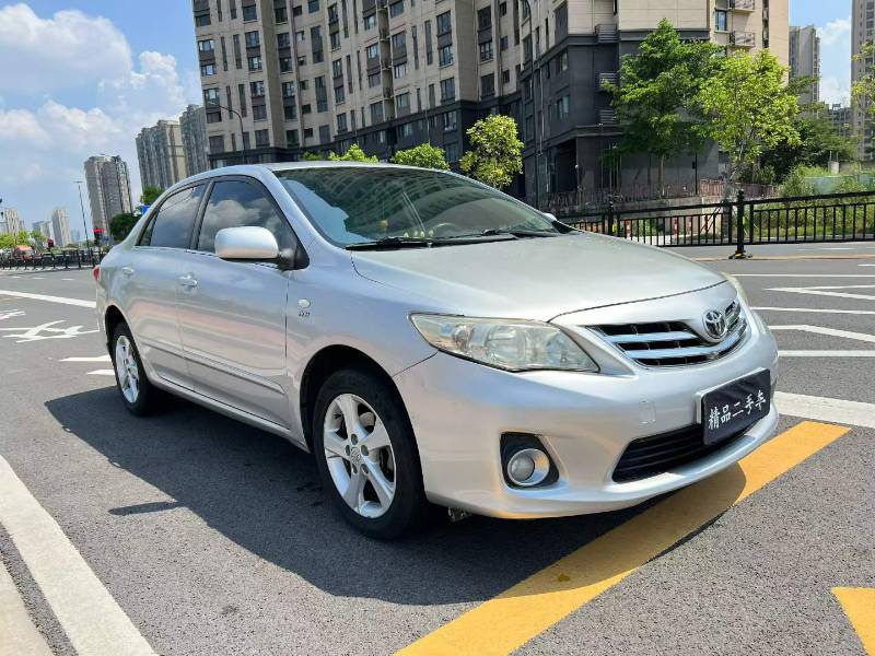 Toyota Corolla 2011 #3 Toyota Corolla 2011 car image #3