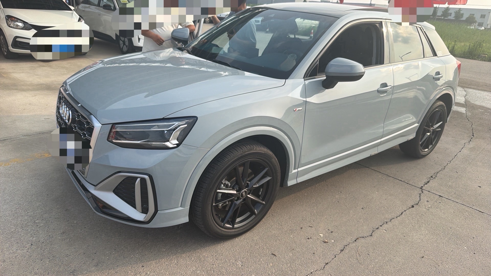 Audi Q2L 2024 Audi Q2L 2024 car image