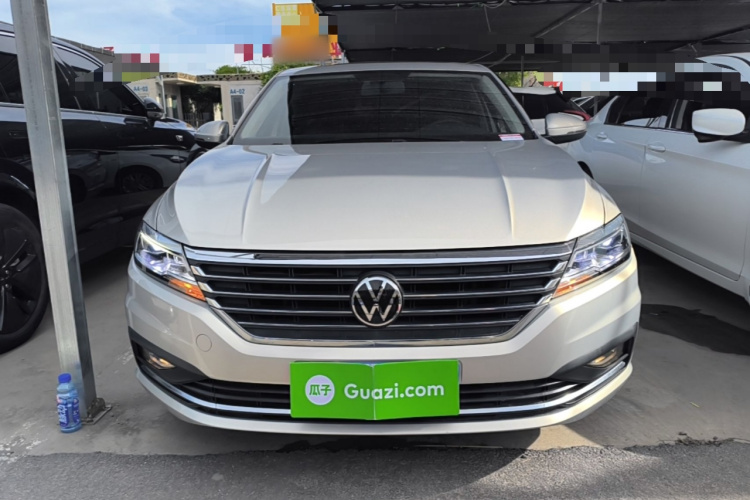 Volkswagen Lavida 2020 car image #3