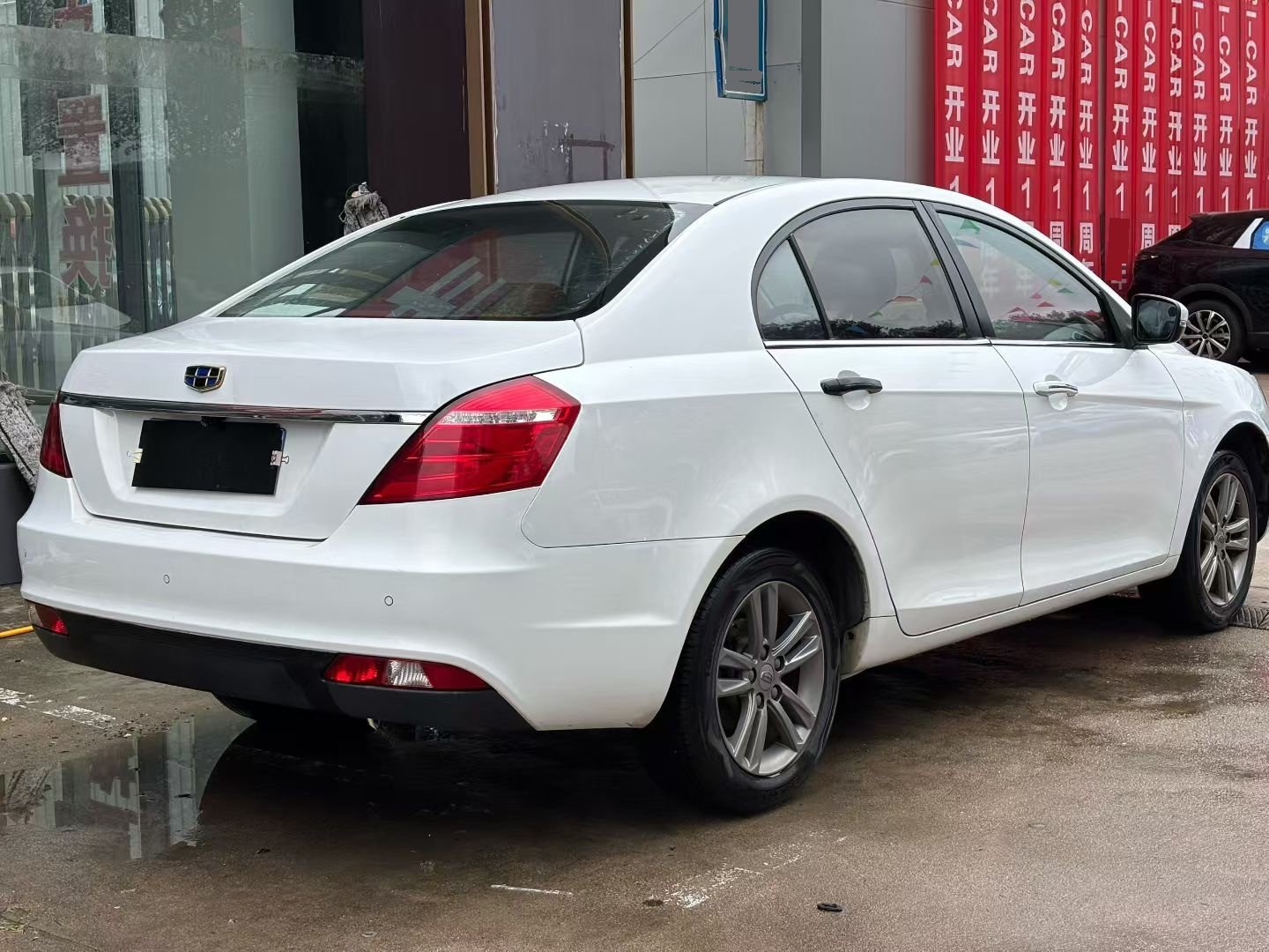 GEELY Emgrand 2018 car image #8