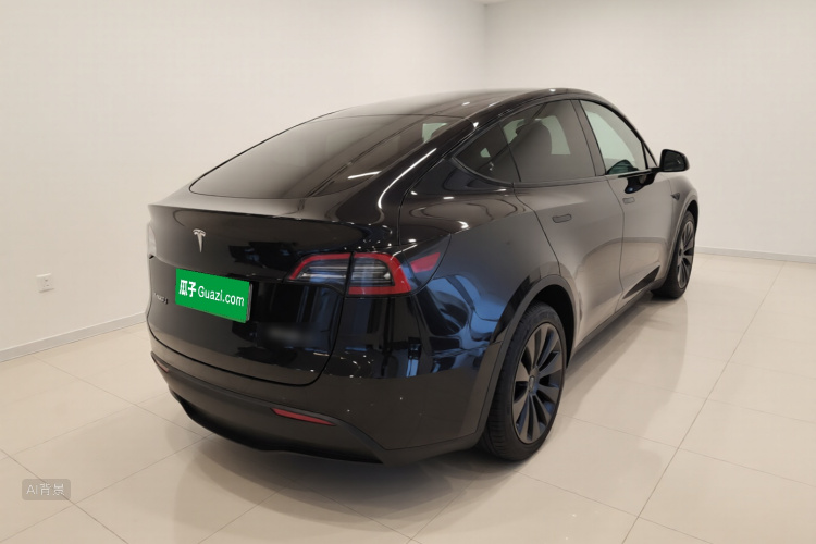 Tesla Model Y 2024 #7 Tesla Model Y 2024 car image #7