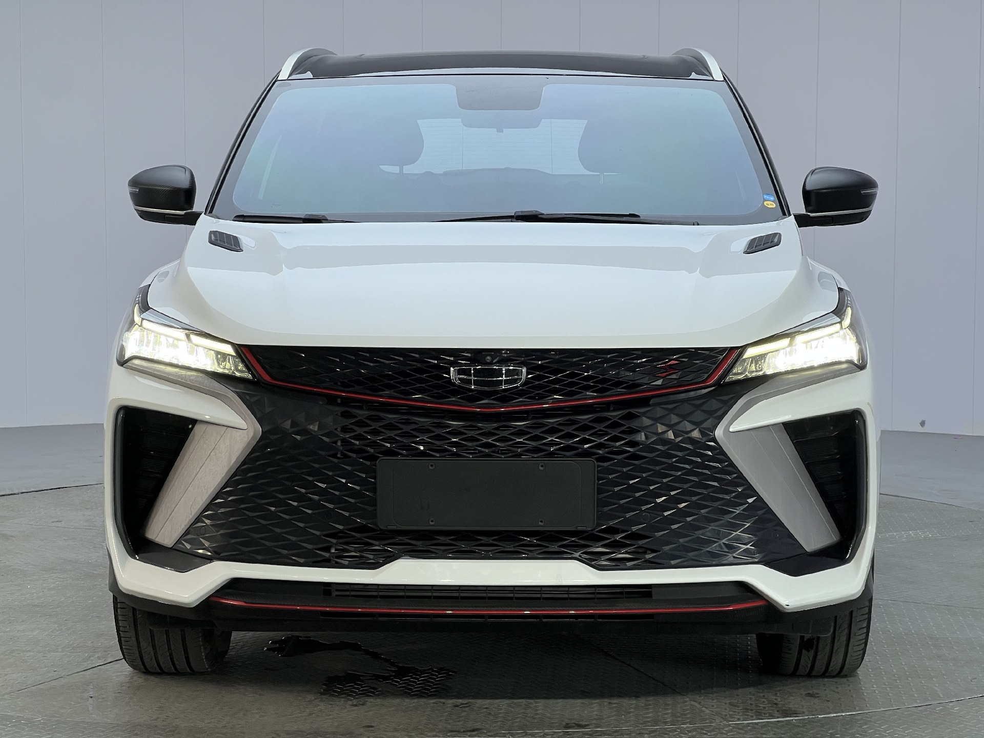 GEELY Coolray 2024 car image #2