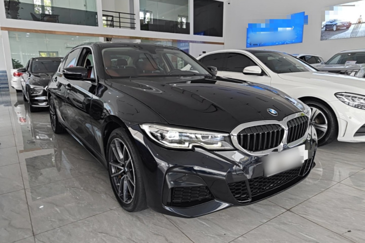 BMW 3 Series 2022 #4 BMW 3 Series 2022 car image #4