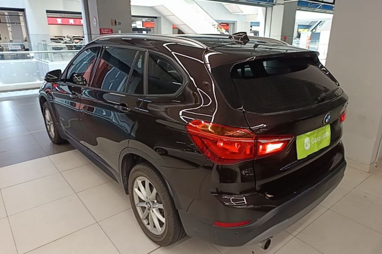BMW X1 2017 #5 BMW X1 2017 car image #5