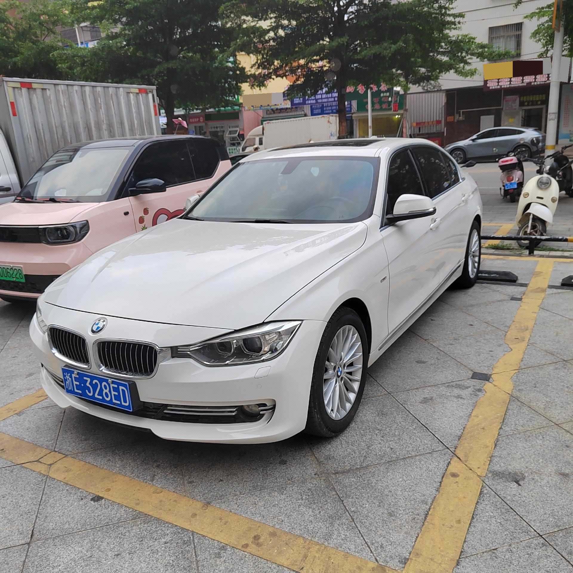 BMW 3 Series 2014 BMW 3 Series 2014 car image
