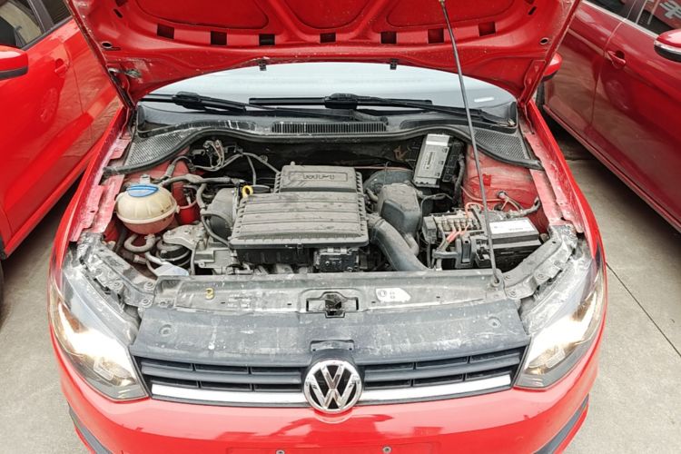 Volkswagen Polo 2015 #20 Volkswagen Polo 2015 car image #20