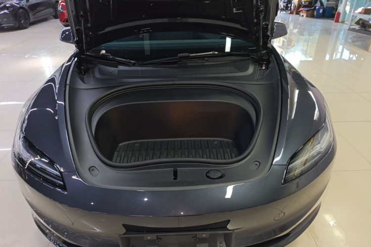 Tesla Model 3 2025 #22 Tesla Model 3 2025 car image #22
